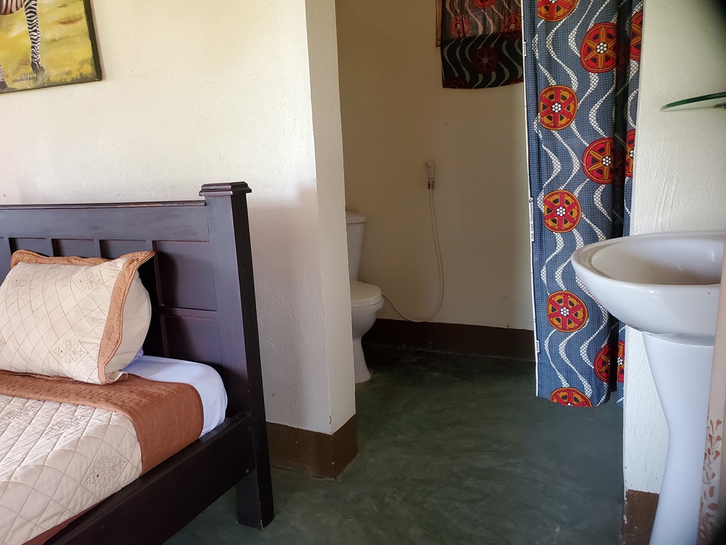 Single Bedroom Photo Tangi safari lodge Pakwach, Uganda Northern Western Region