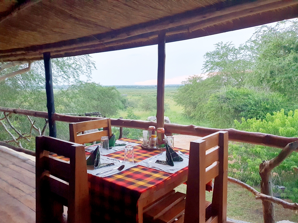 Table setup Photo Hornbill Bush Lodge Pakwach, Murchison Falls National Park Uganda Northern Western Region