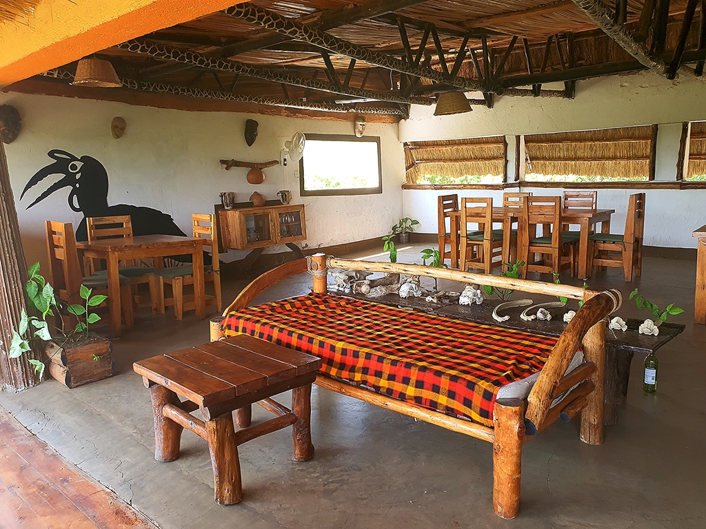 Restaurant Photo Hornbill Bush Lodge Pakwach, Murchison Falls National Park Uganda Northern Western Region 2