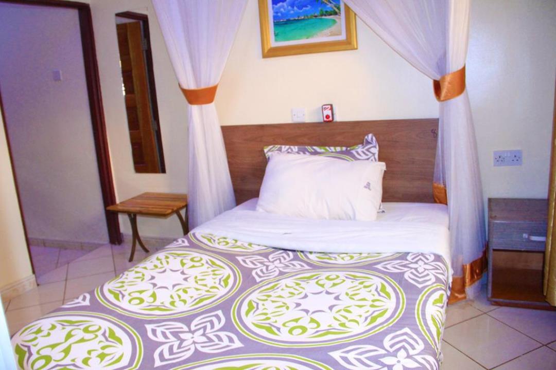 Junior Executive Bedroom Photo Hoima Buffalo Hotel Hoima Uganda Western Region 1