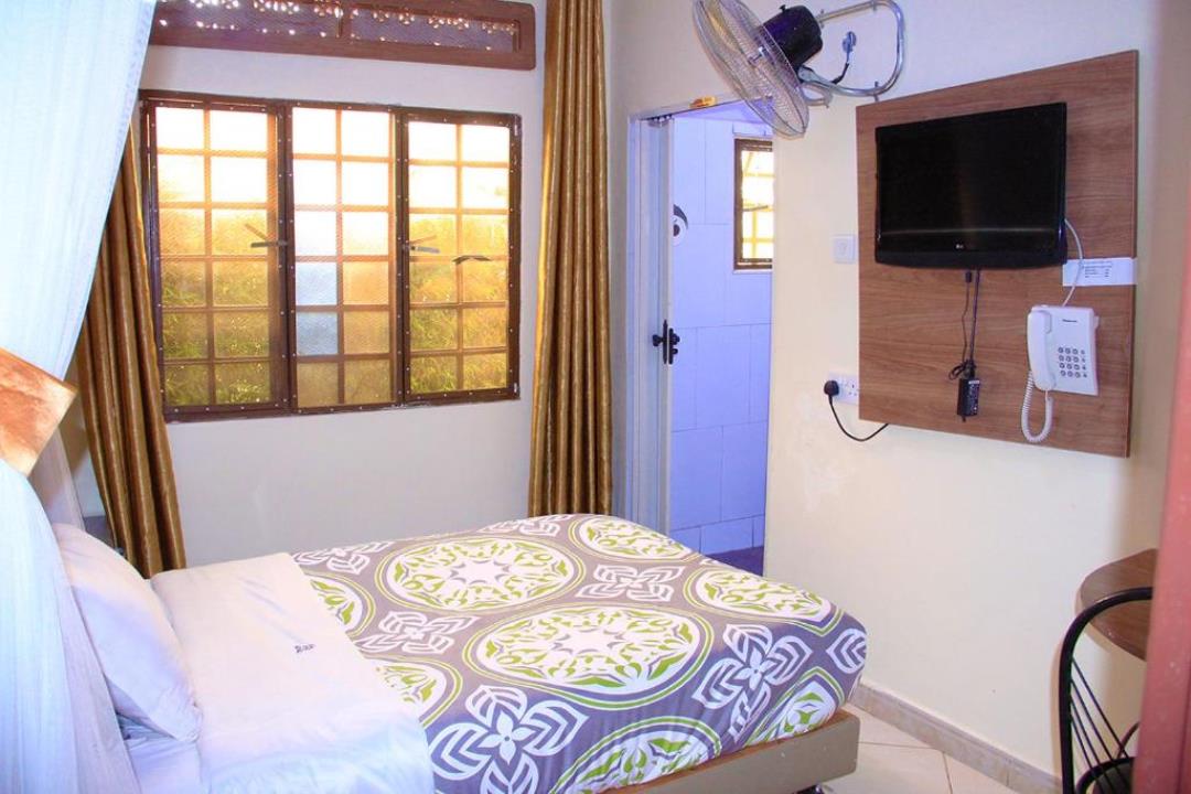 Junior Executive Bedroom Photo Hoima Buffalo Hotel Hoima Uganda Western Region