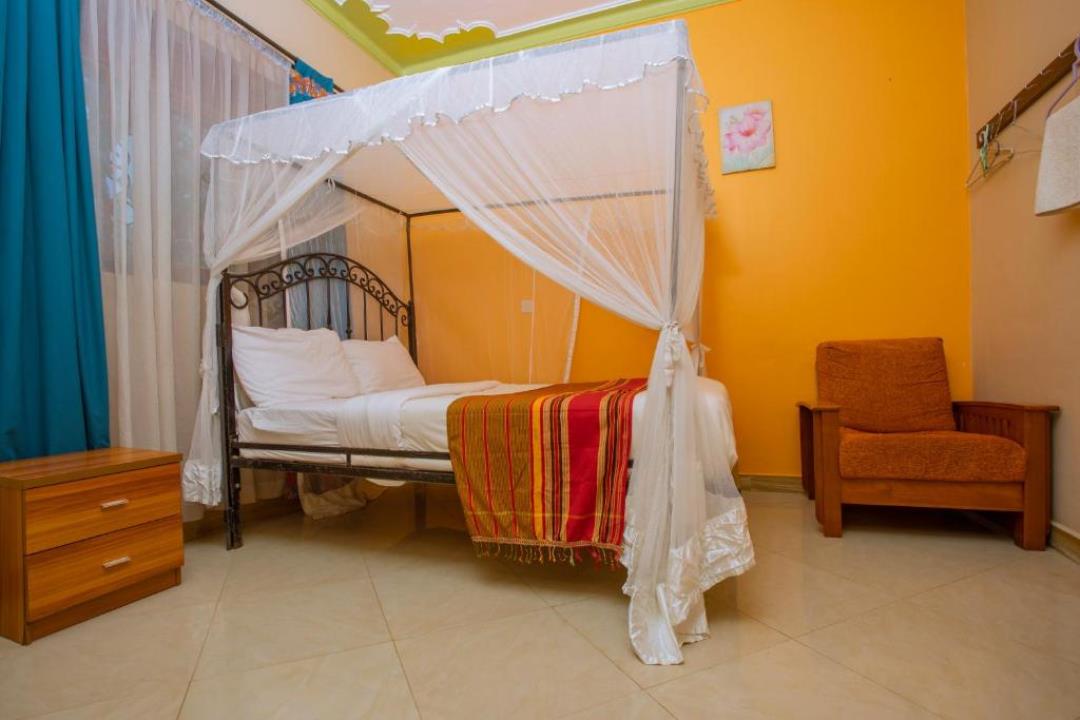 Single Bedroom Photo Silver Oaks Hotel Fort Portal Uganda Western Region