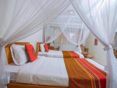 Deluxe Twin Bedroom Photo Silver Oaks Hotel Fort Portal Uganda Western Region