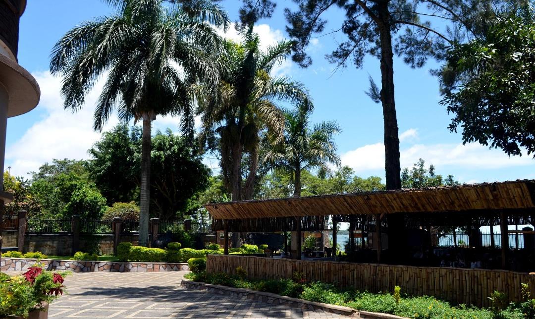 Entrance Photo Saffron Beach Bistro & Cottages Entebbe Uganda Central Region