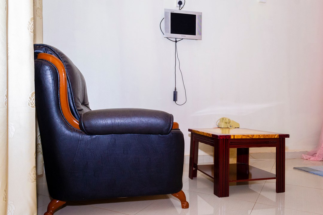 Living area Photo Tik Hotel Hoima Uganda Western Region 2