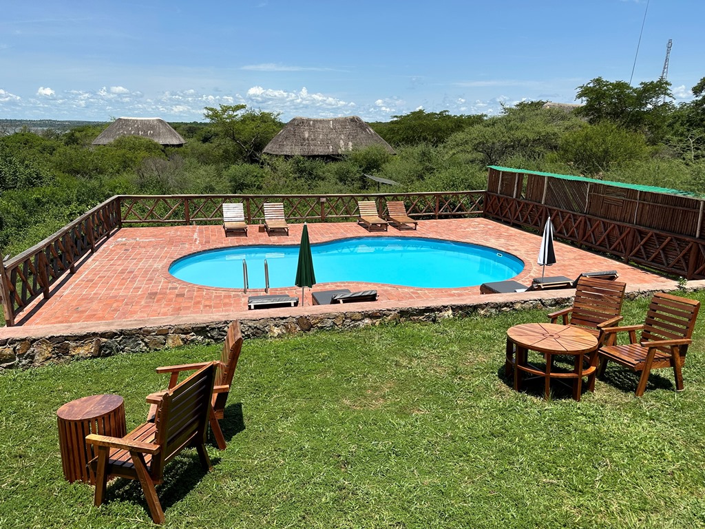 Outdoor Swimming pool Photo Twiga Safari lodge Pakwach, Murchison Falls National Park Uganda Northern Western Region