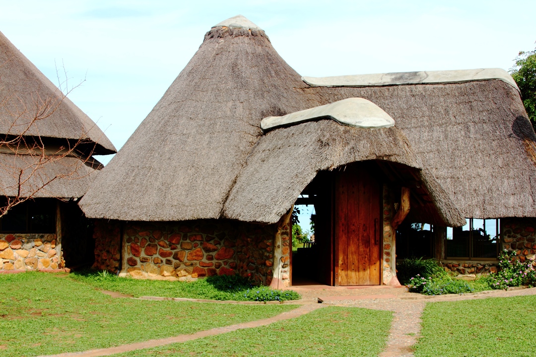 Restaurant Exterior Photo Lake Albert Safari Lodge Buliisa Uganda Western Region