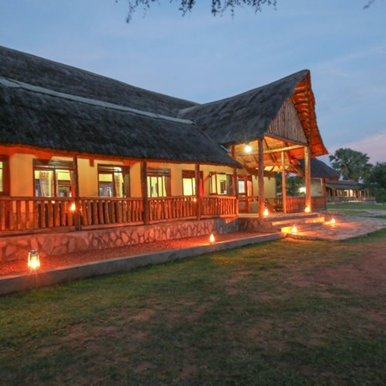 Property Exterior Photo Pakuba Safari Lodge Pakwach, Murchison Falls National Park Uganda Northern Western Region