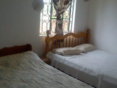 Standard Twin Bedroom Photo Maasai Backpackers Home Fort Portal Uganda Western Region