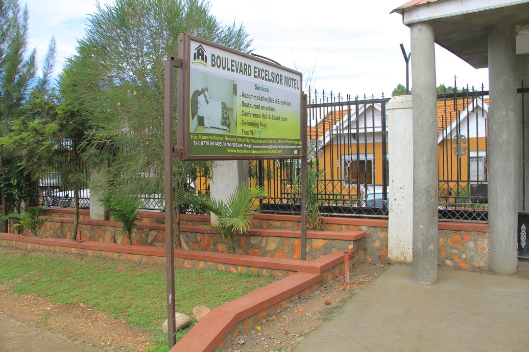 Entrance Photo Boulevard Excelsior Motel Fort Portal Uganda Western Region