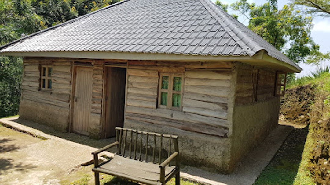 Room Exterior Photo Lake Kifuruka Eco-Lodge Campsite, Kibale Forest National Park Fort Portal Uganda Western Region 1