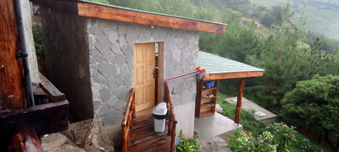 Room Exterior Photo The Coffee Lodge at Clarke Farm Fort Portal Uganda Western Region