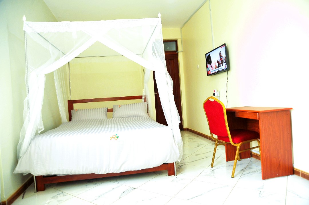 Double Bedroom Photo Apollo Inn Fort portal Uganda Western Region 01