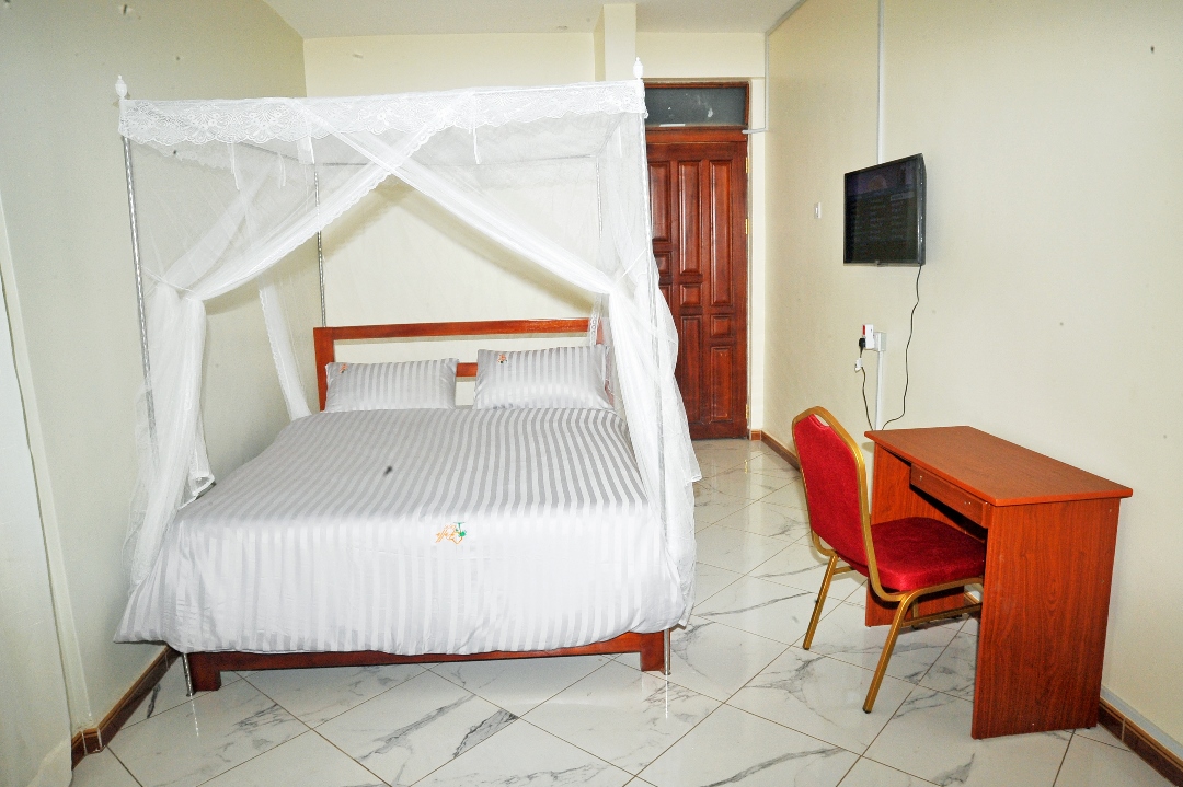 Double Bedroom Photo Apollo Inn Fort portal Uganda Western Region 1