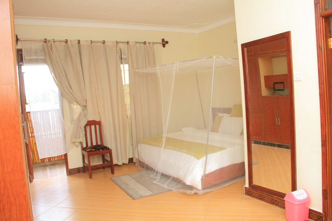 Suite Bedroom Photo Boulevard Excelsior Motel Fort Portal Uganda Western Region