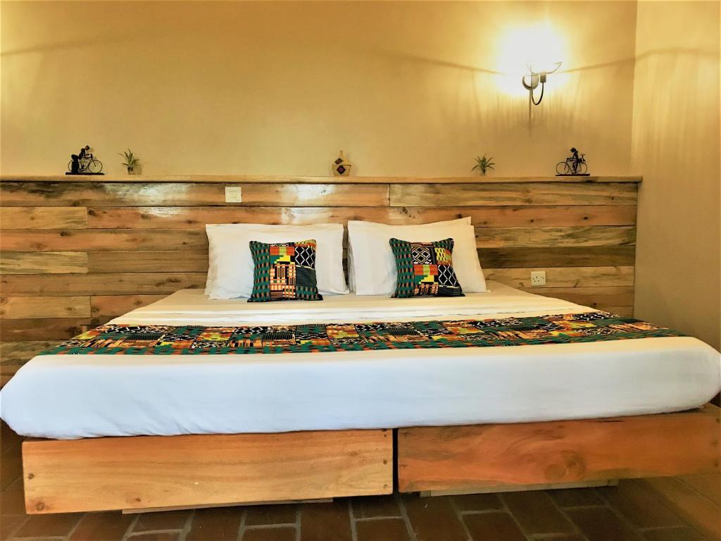 King Bedroom Photo Kaswa Lodge Fort Portal Uganda Western Region