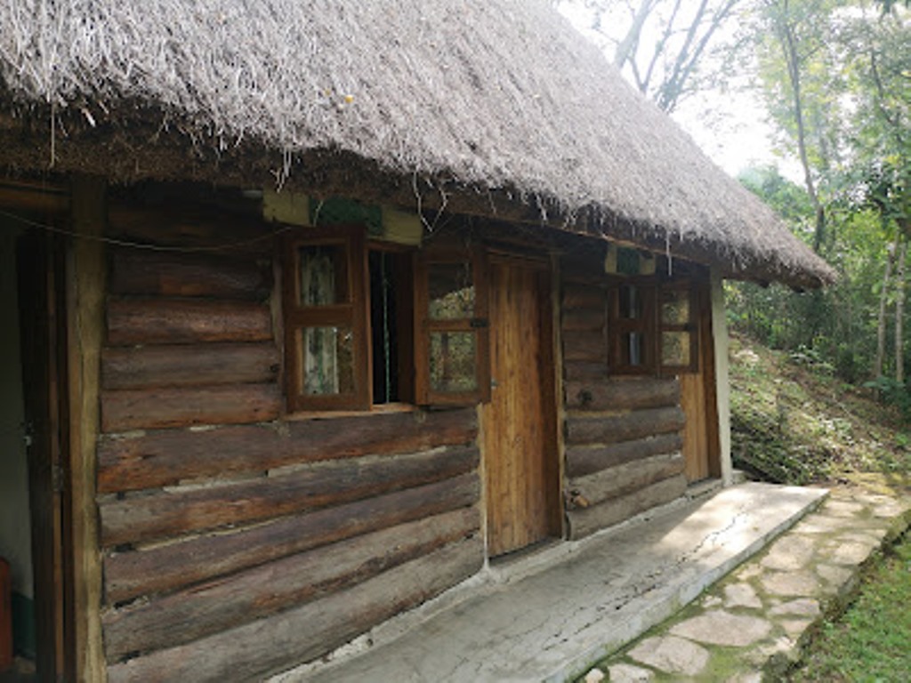 Room Exterior Photo Lake Kifuruka Eco-Lodge Campsite, Kibale Forest National Park Fort Portal Uganda Western Region