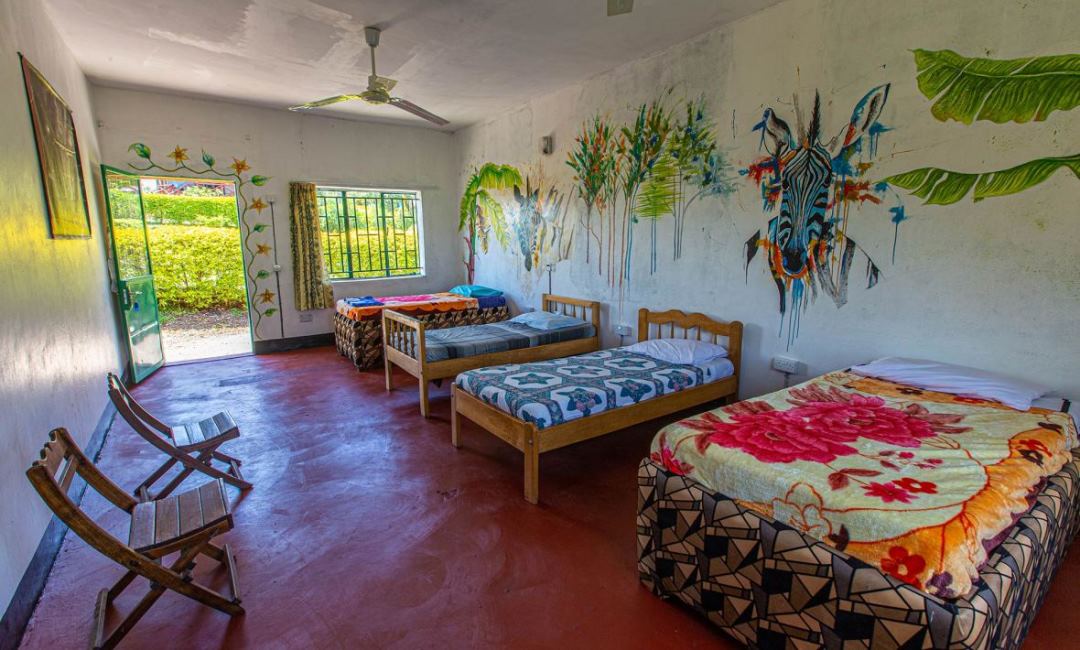 Backpacker Dormitory Photo Lodge Bella Vista, Kibale Forest National Park Fort Portal Uganda Western Region