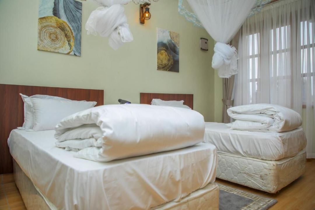 Twin Bedroom Photo Rwenzori Sports Resort Hotel Fort Portal Uganda Western Region