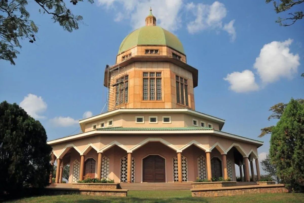 A photograph of the Baha'i Temple taken during a Kampala City tour in Central Uganda