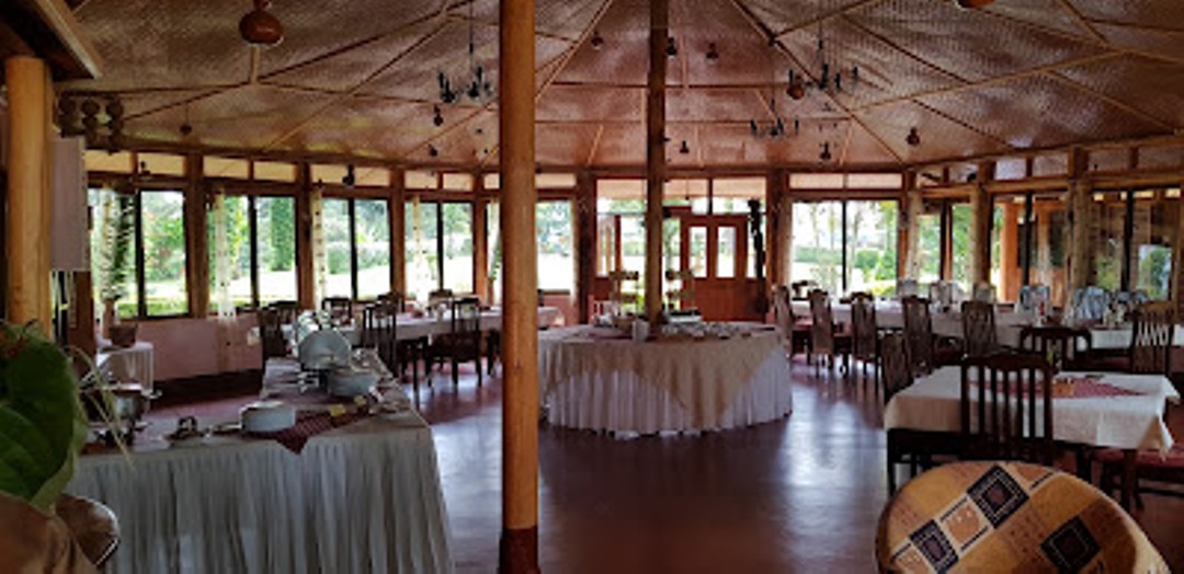 KGF Interior Restaurant Photo Kluges Guest Farm Lodge,Kibale Forest National Park Fort Portal Uganda Western Region