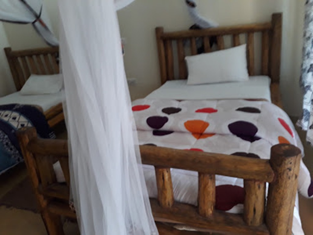 Safari Cottages Twin Bedroom Photo Simba Safari Camp Kasese Uganda Western Region