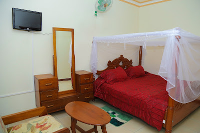 Double Deluxe Bedroom Photo Collin Hotel Kasese Uganda Western Region 1