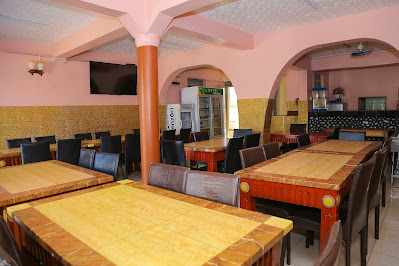 Restaurant Photo Collin Hotel Kasese Uganda Western Region 1