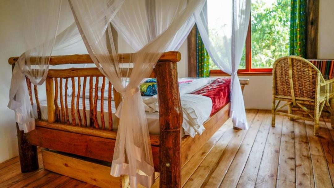 Deluxe Double Bedroom Photo Lake Nkuruba Nature Reserve & Community Campsite, Kampala Wakiso Uganda Central Region