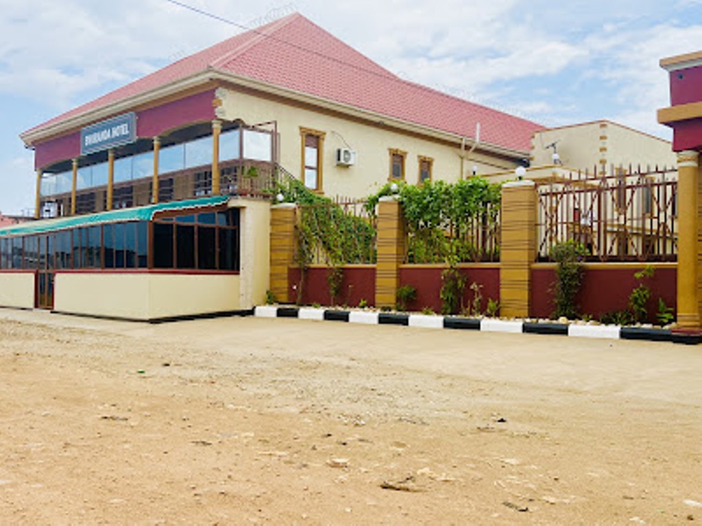 Property Exterior Photo Bwiranda Hotel Kasese Uganda Western Region 2