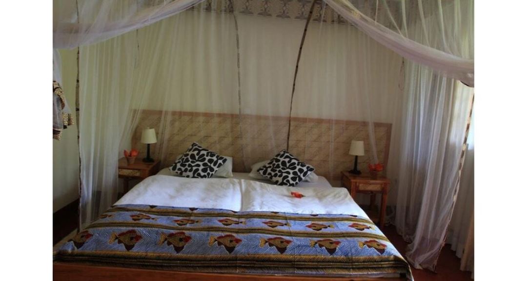 Bungalow Bedroom Photo Kluges Guest Farm Lodge,Kibale Forest National Park Fort Portal Uganda Western Region