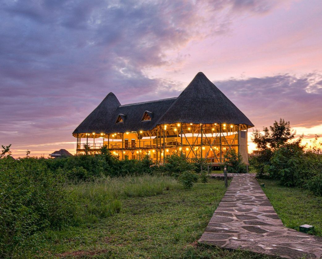 Property Exterior Photo Aardvark Safari Lodge Kasese Uganda Western Region 1