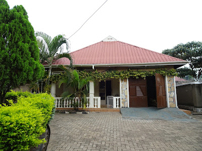 Property Exterior Photo Blue Agama Guest House Kasese Uganda Western Region