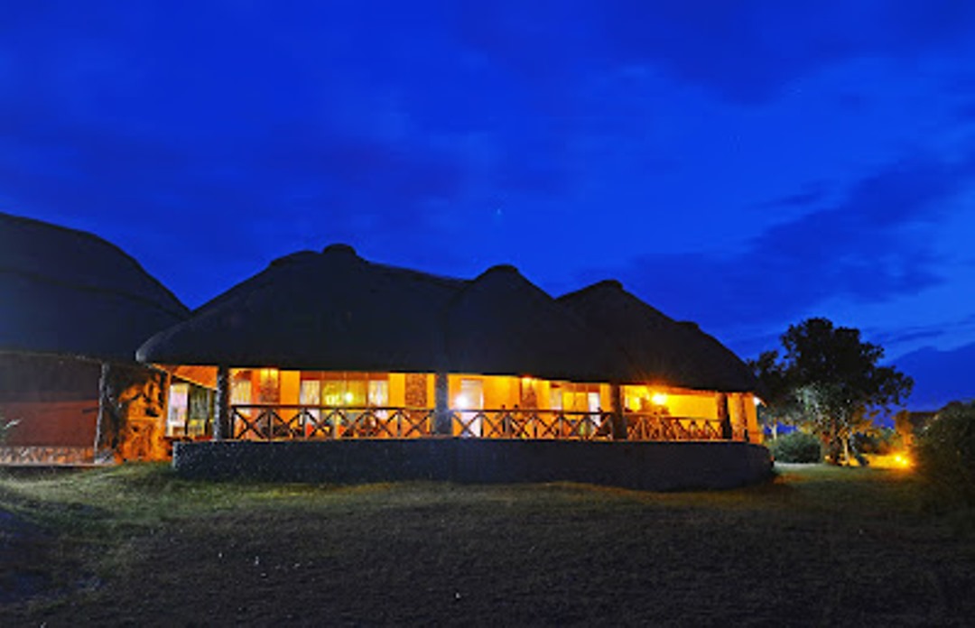 Restaurant Exterior Photo Buffalo Safari Lodge Kasese Uganda Western Region