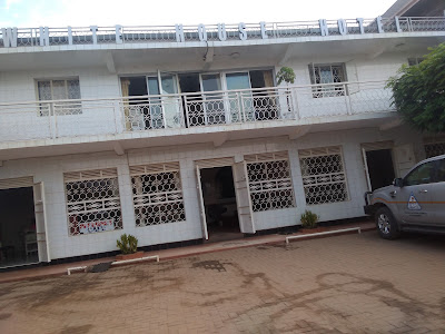 Property Exterior Photo White House Hotel Kasese Uganda Western Region