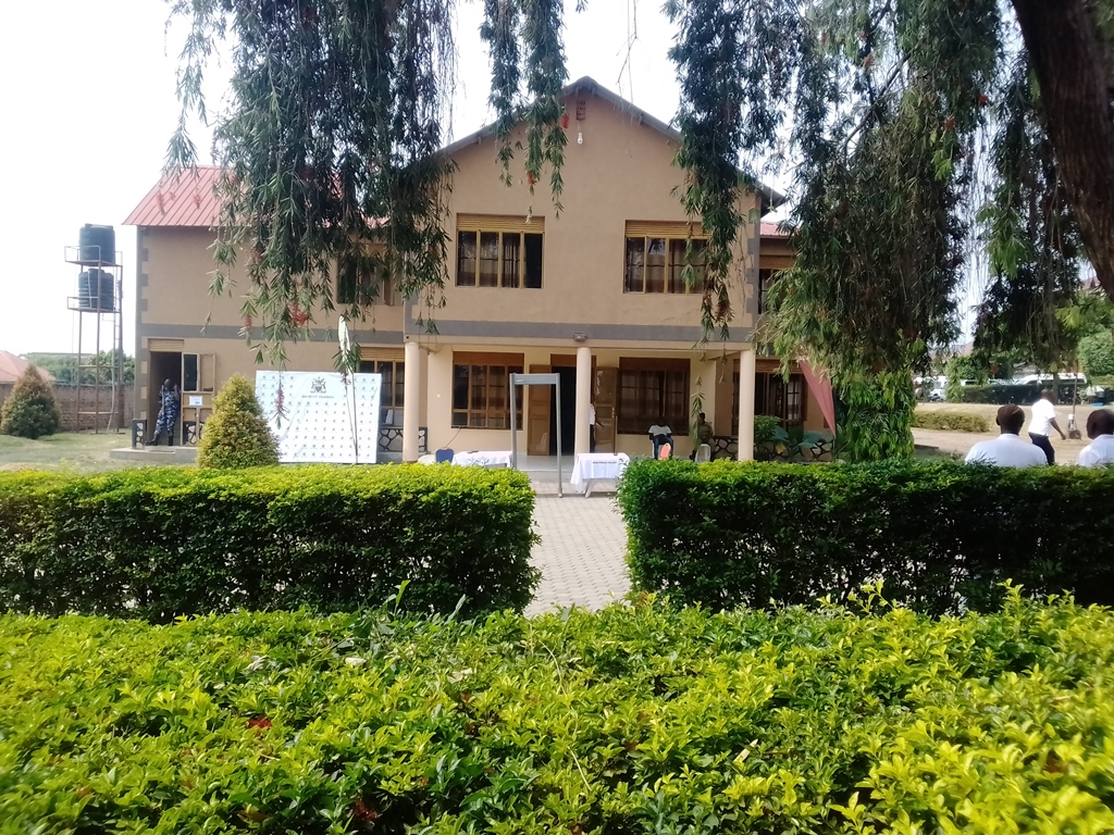 Property Exterior Photo Rwenzori International Hotel Kasese Uganda Western Region 1