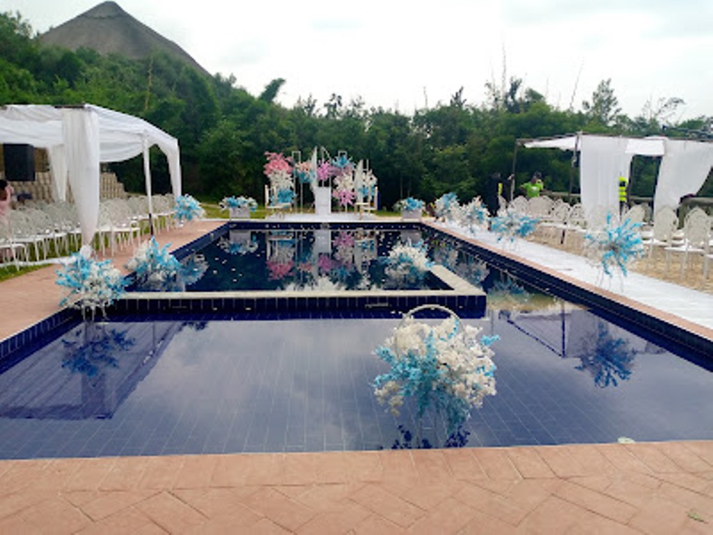 Outdoor swimming pool Photo Kikorongo Safari Lodge Kasese Uganda Western Region