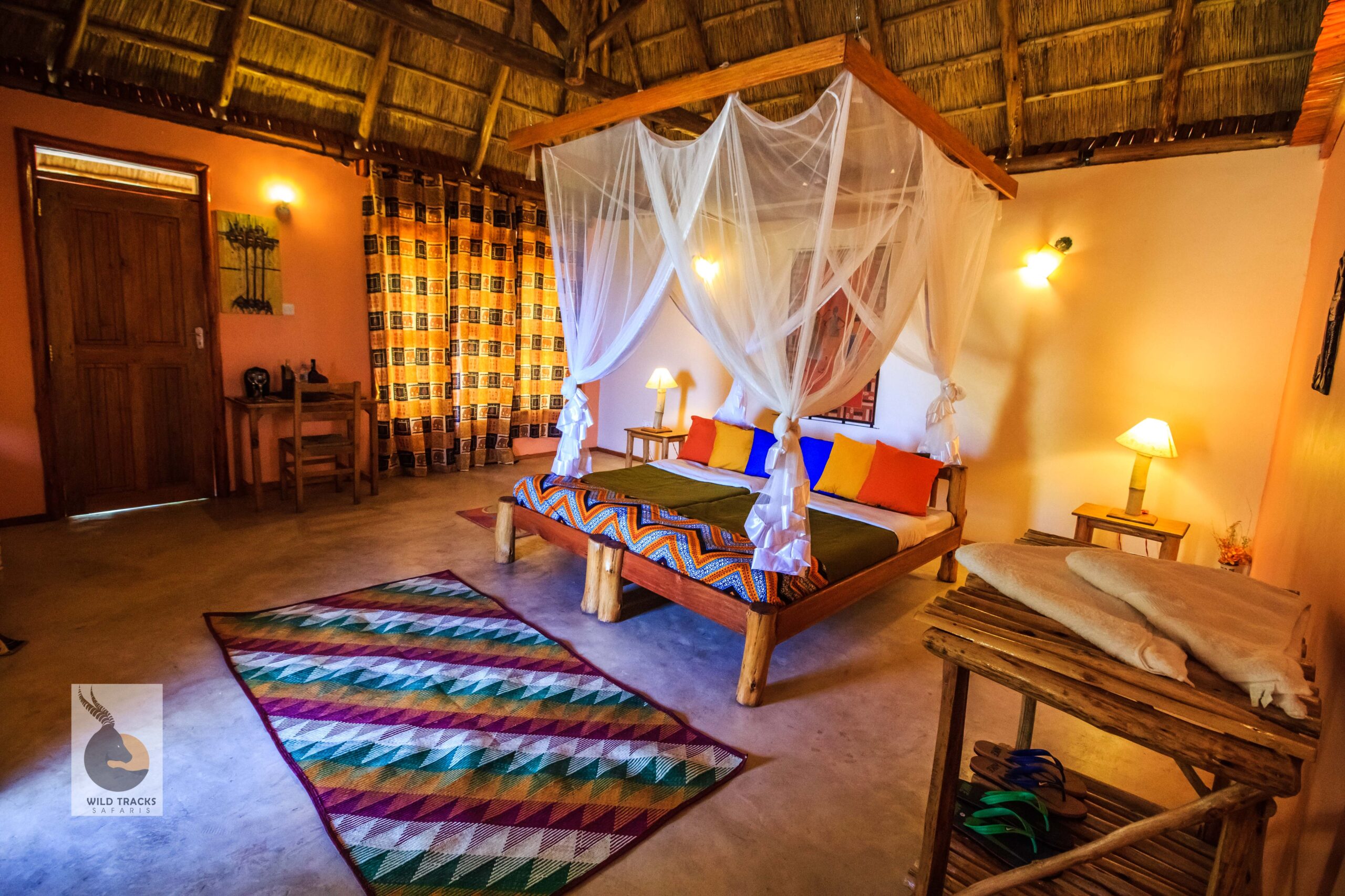 Cottages Bedroom Photo Wild Tracks overland camp Kasese Uganda Western Region