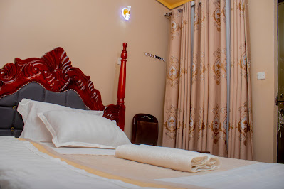 Standard Bedroom Photo Musungu Tourist Hotel Kasese Uganda Western Region