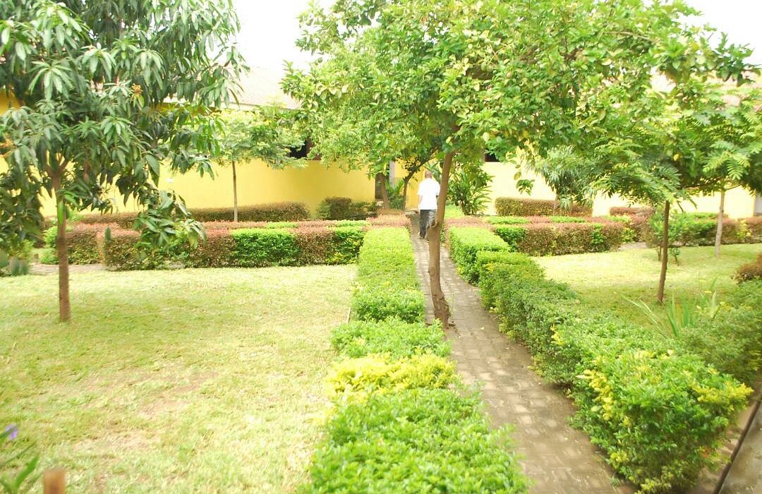 Gardens Photo Bethel Guest House Kasese Uganda Western Region 1