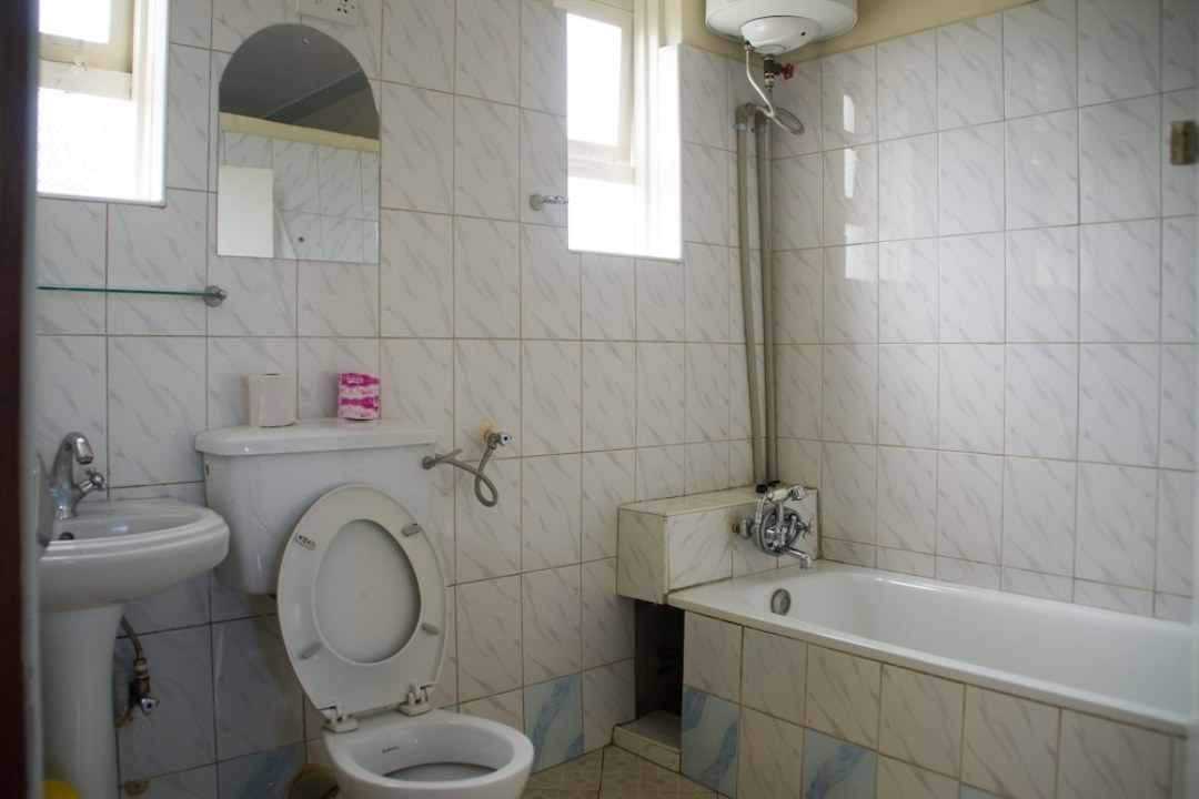 Bathroom Photo Pretoria Hotel Mbale Eastern Region