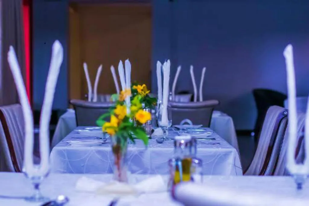 Table setup Photo Rosemary Courts Hotel Entebbe Uganda Central Region