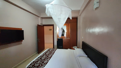 Junior Suite Bedroom Photo Wash And Wills Hotel Mbale Uganda Eastern Region 2