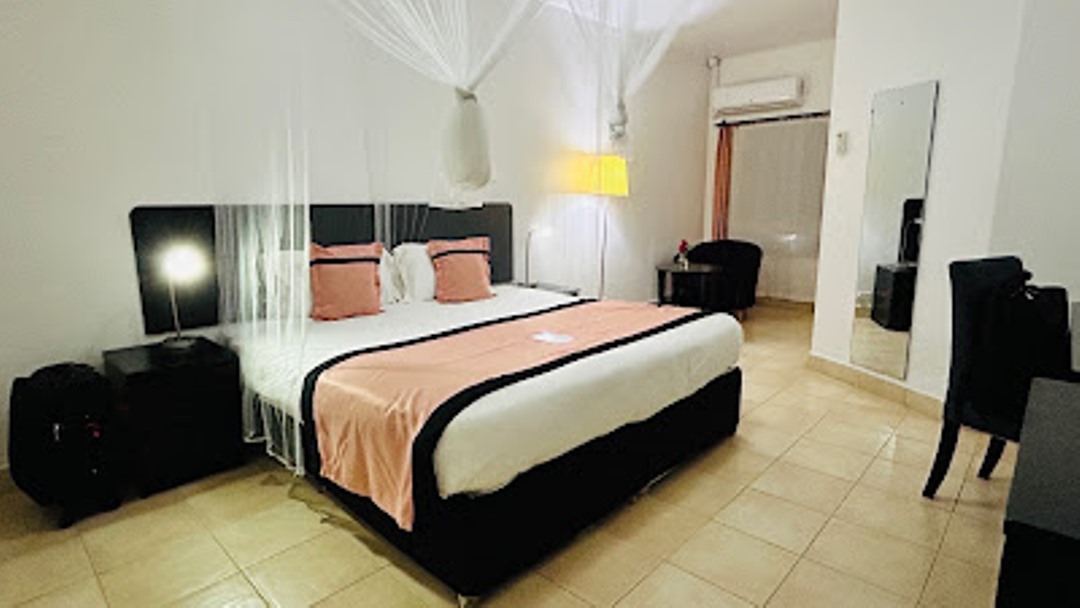 Junior Suite Bedroom Photo Mount Elgon Hotel & Spa Mbale Uganda Eastern Region