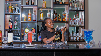 Bar Photo The Nile Luxe Hotel Jinja Uganda Western Region 1