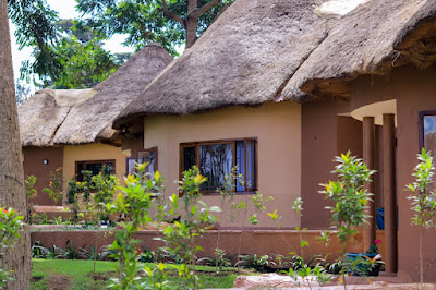 Cottages Photo De Rain Eco Beach Resort Entebbe Uganda Central Region