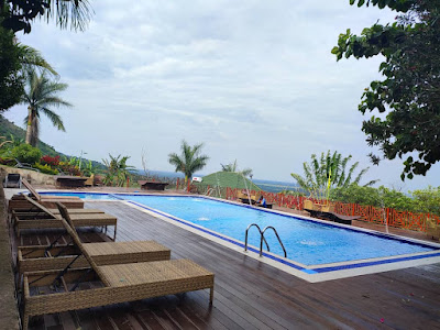 Outdoor swimming pool Photo ParkView Safari Lodge kichwamba Uganda Western Region