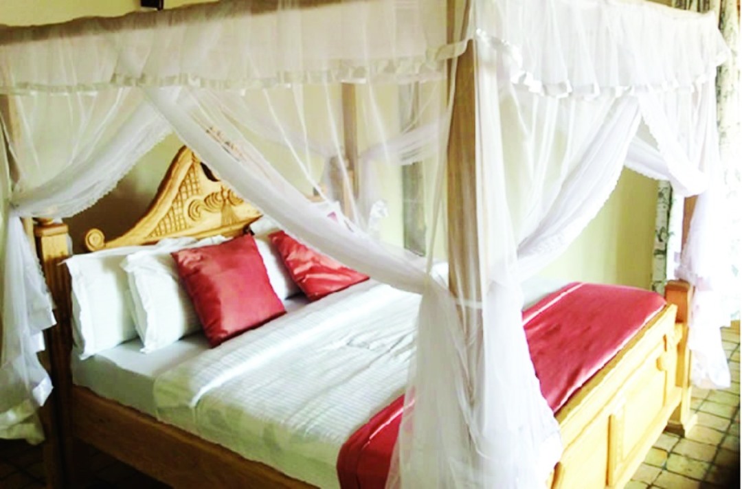 Double Bedroom Photo Rift Valley Game Lodge Rubirizi Uganda Western Region 1