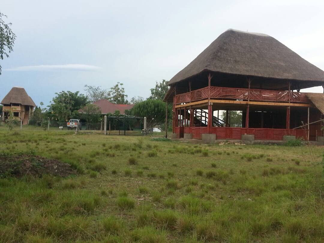 Property Exterior Photo Njovu Park Lodge Kasese Uganda Western Region