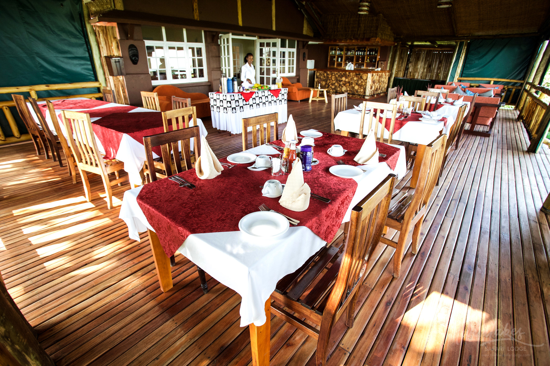 Table setup Photo Twin Lakes Safari Lodge Kichwamba Uganda Western Region